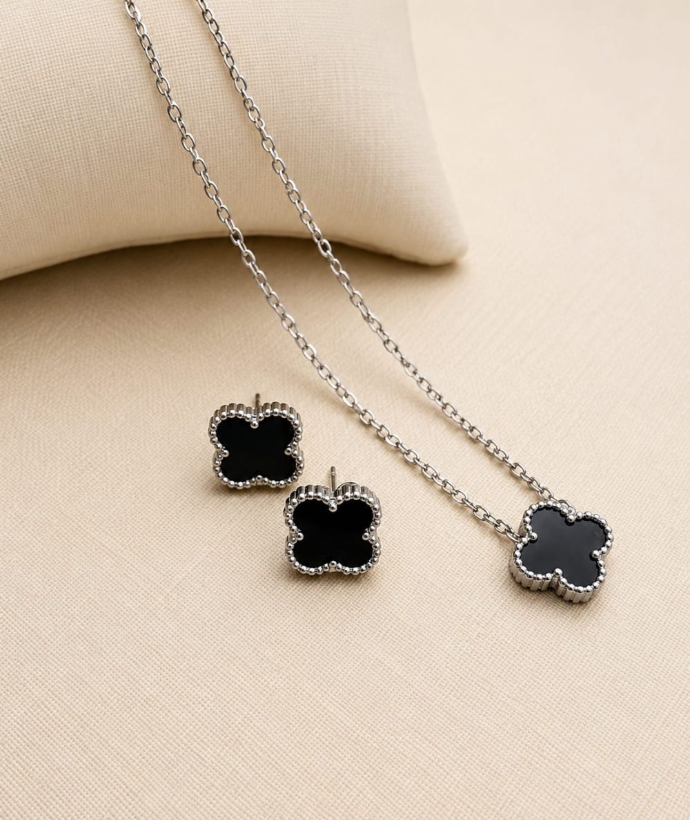 Conjunto Trevo Preto