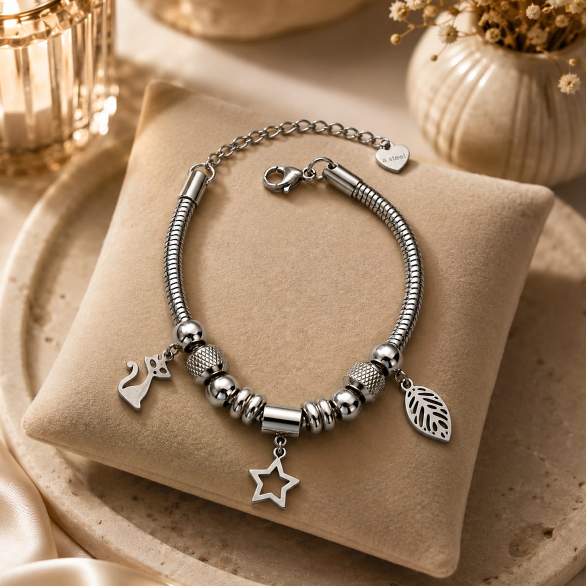 Pulseira Berloques Folha Estrela Gato